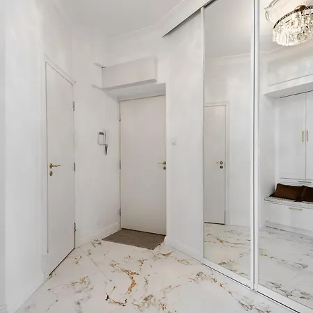 Apartamento Wehost Luxurious 1br In The Sea-side Neighbourhood Helsínquia