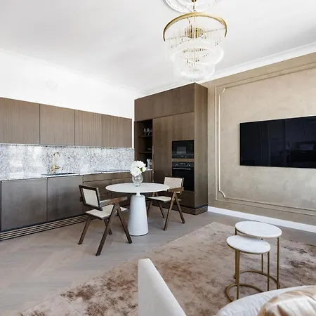 Wehost Luxurious 1br In The Sea-side Neighbourhood